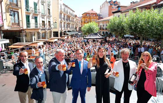 Tecnovino Gran Fiesta de la Vendimia Ribera del Duero brindis 2