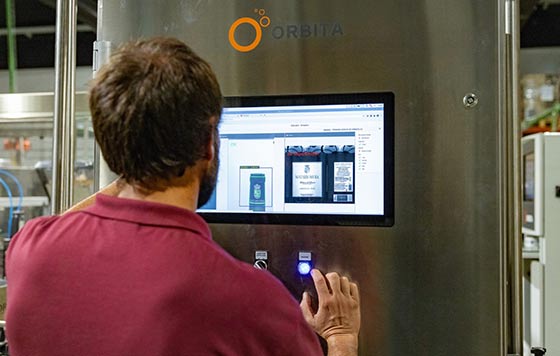 Tecnovino- Bodegas Familiares Matarromera Inteligencia Artificial Tipsa y Microsoft elaboración de vino