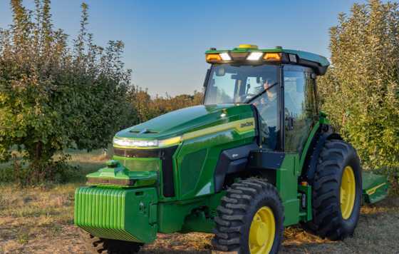 Tecnovino- John Deere maquinaria autónoma , tractor autónomo