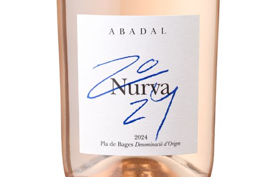 Tecnovino- vino rosado Abadal Nurva , etiqueta, bosque del Pla de Bage